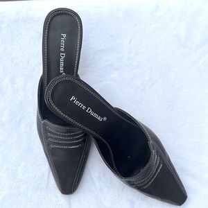 💁‍♀️👡Pierre Dumas Beautiful brown pointed toe size 6 mule excellent condition!
